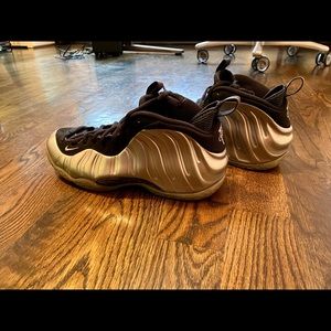 100% Authentic Nike Air Foamposite One “Pewter”
